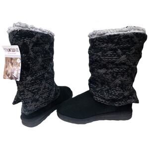 Muk Luks Knit Sweater Tall Black Gray Winter Boots Women's size 10